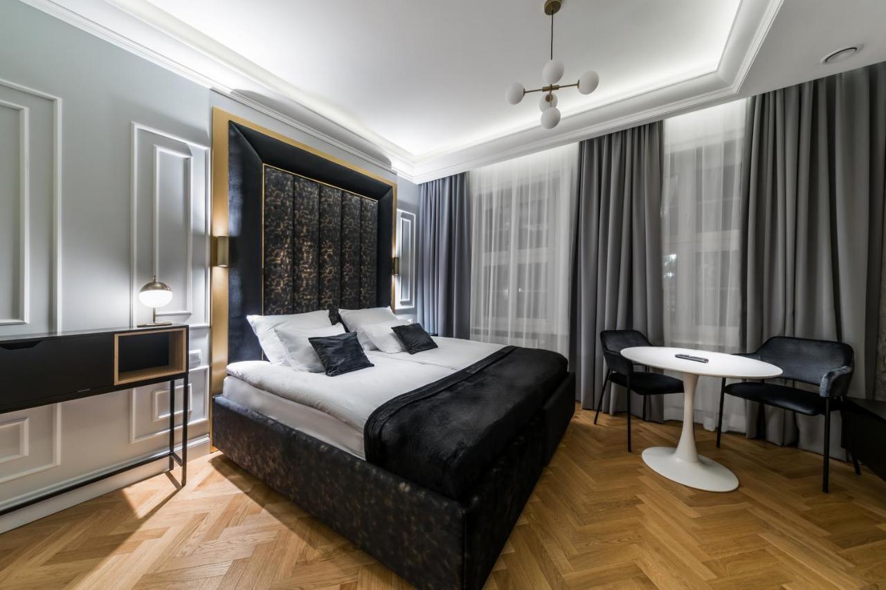 H Aparthotel エウク エクステリア 写真